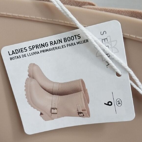 Serra Women's Tan Rain Boots....SIZE 9 - Picture 3 of 5